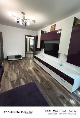apartament 3 camere de inchiriat, zona Far