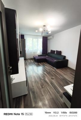 apartament 3 camere de inchiriat, zona Far