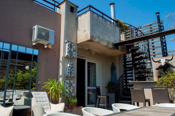Penthouse  Aviatorilor -etaj 4 si 5 - 254 mp utili - comision 0