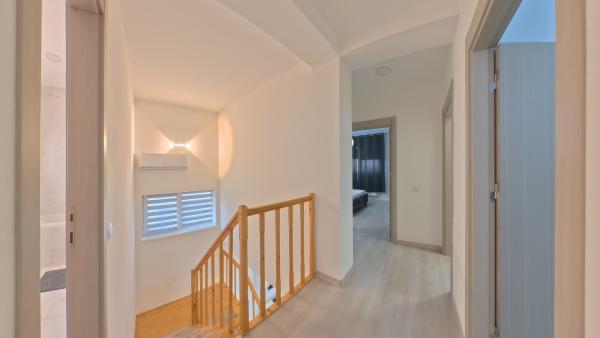 Vila  individuala 4 camere curte proprie Otopeni City Gardens