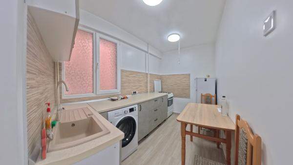 Metrou Eroii Revolutiei - 2 camere mobilat/utilat -renovat