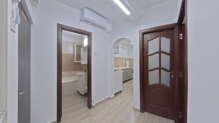 Metrou Eroii Revolutiei - 2 camere mobilat/utilat -renovat