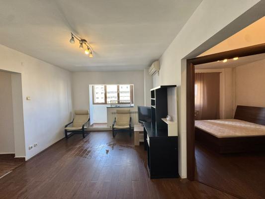 4 Camere - Crangasi - Metrou -