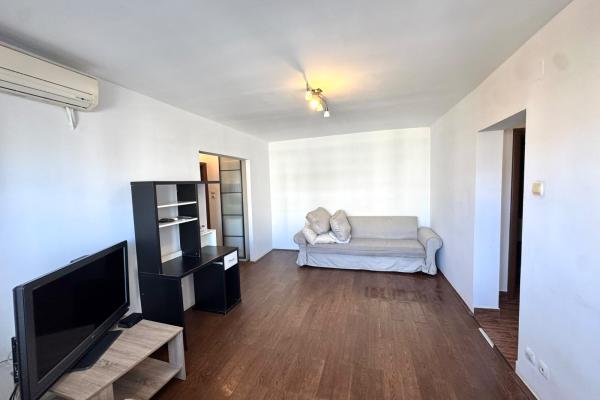 4 Camere - Crangasi - Metrou -