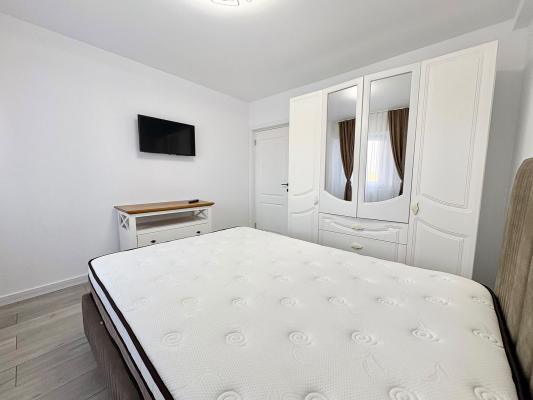 3 Camere - Gorjului - Uverturii - Metrou