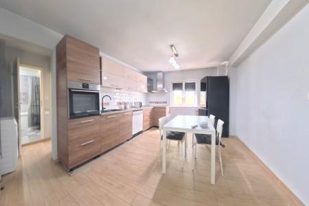 Decebal - str Voronet - 2 camere - mobilat/utilat