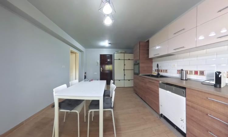 Decebal - str Voronet - 2 camere - mobilat/utilat