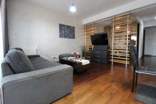 Dristor - Piata Alba Iulia - 51 mp - terasa - studio la cheie