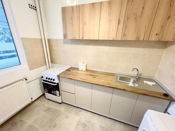 2 Camere - Ion Mihalache - Aviator Popisteanu