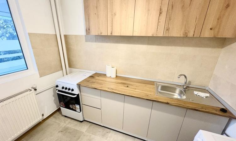 2 Camere - Ion Mihalache - Aviator Popisteanu