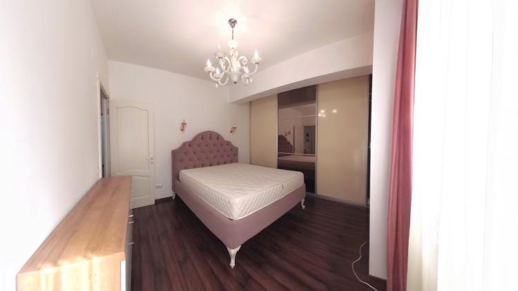 Decebal - Day Residence - 2 camere - SUT 70 MP