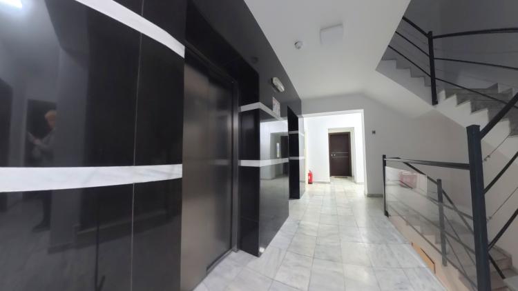 Decebal - Day Residence - 2 camere - SUT 70 MP