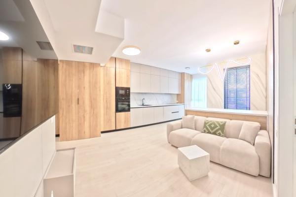 Luxury 2-room apartment first rental MTM Pipera Lake