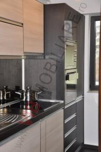 2 CAMERE - DECOMANDAT - DECEBAL