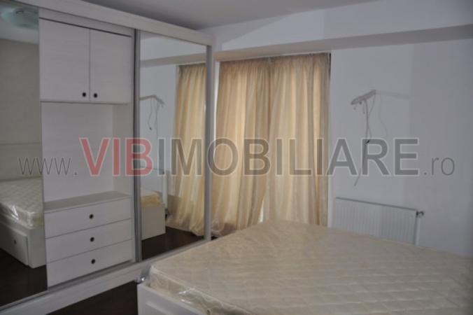 2 CAMERE - DECOMANDAT - DECEBAL
