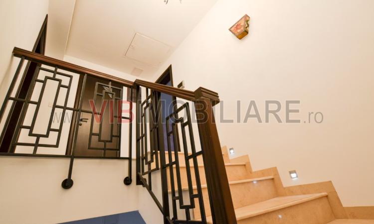 Vila LUX P+1+M - 5 camere - 160 mpc - Herastrau