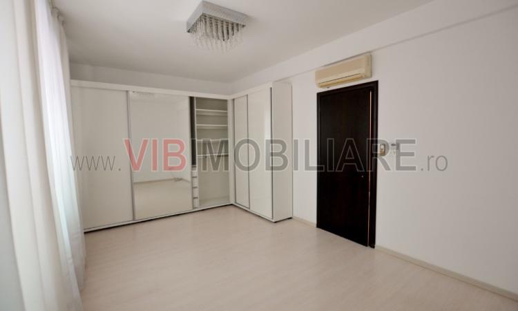 Vila LUX P+1+M - 5 camere - 160 mpc - Herastrau