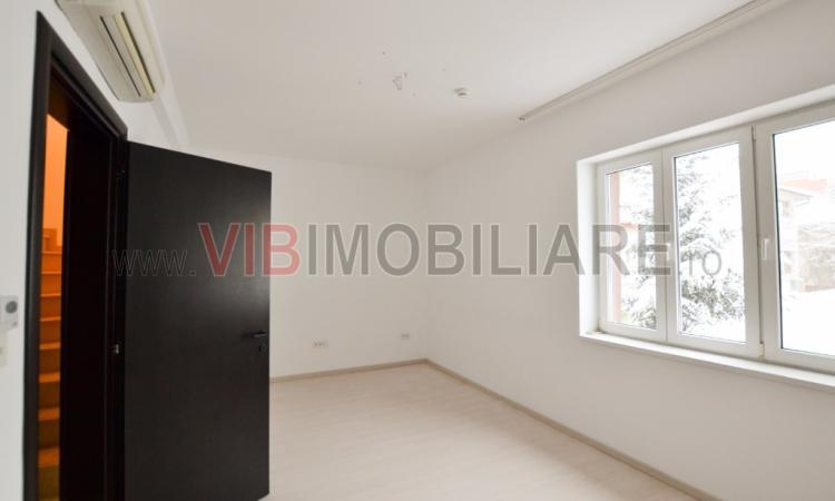 Vila LUX P+1+M - 5 camere - 160 mpc - Herastrau