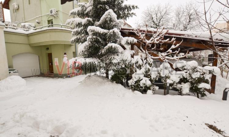 Vila LUX P+1+M - 5 camere - 160 mpc - Herastrau