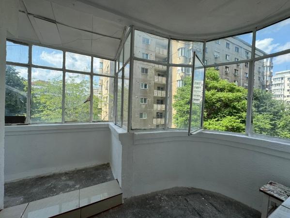 Apartament 2 camere Bvd. Decebal - Zvon Cafe - 70 mp