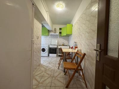 Apartament 2 camere Bvd. Decebal - Zvon Cafe - 70 mp