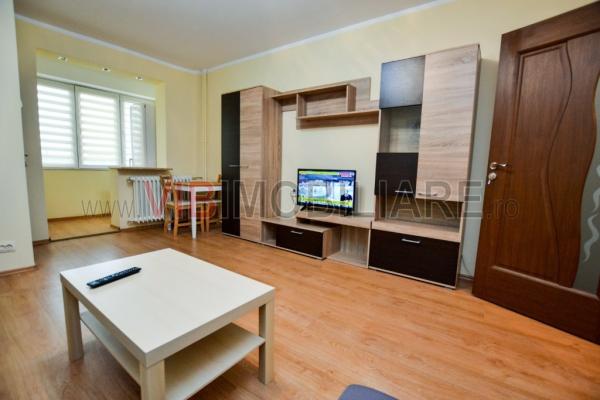 Garsoniera renovata complet 2017 - Metrou Titan