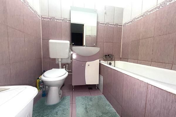 3 camere, P/4 inalt cu balcon, bloc reabilitat, metrou T.Vladimirescu