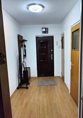 Comision 0! Apartament 3 camere cu balcon, bloc reabilitat, langa metrou