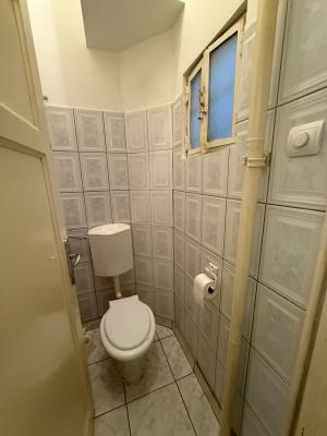 Proprietate rară lângă Piața Romană – 145 mp, clădire cu istorie, lift functional