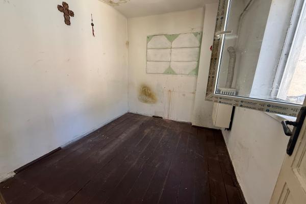 Apartament la mansardă într-o vilă superbă din Cotroceni