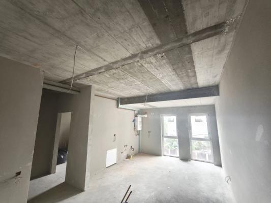 Apartament 2 camere ,etaj 2 ,Centrul vechi