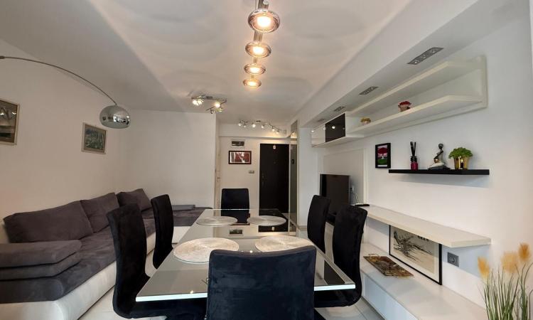 Inchiriere-Apartament 2 camere, etaj 1,ultracentral, Culturii, Baia Mare!