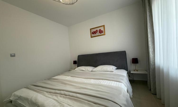 Inchiriere-Apartament 2 camere, etaj 1,ultracentral, Culturii, Baia Mare!