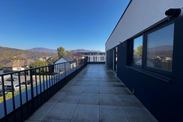 Apartament 3 camere ,Penthouse ,Centrul vechi Baia Mare
