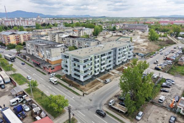 Apartament 2 camere ,etaj 1 , Mărgeanului proiect nou,comision 0 %