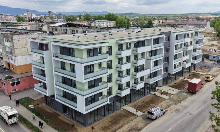 Apartament 2 camere ,etaj 1 , Mărgeanului proiect nou,comision 0 %