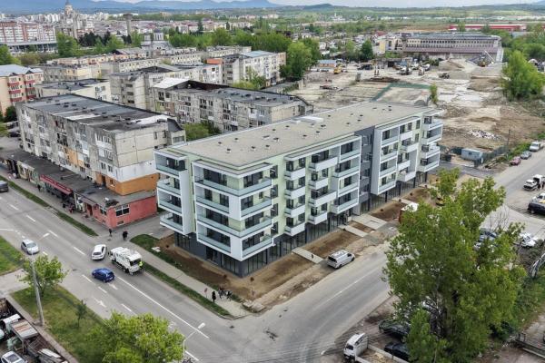 Apartament 2 camere ,etaj 1 , Mărgeanului proiect nou,comision 0 %