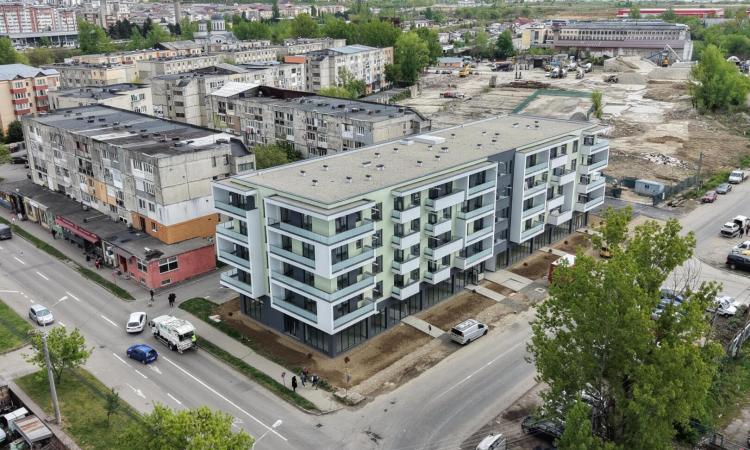 Apartament 2 camere ,etaj 1 , Mărgeanului proiect nou,comision 0 %