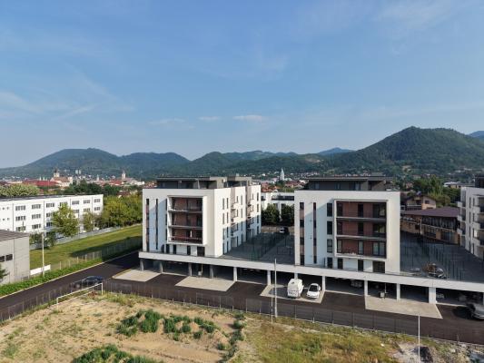 Apartament 2 camere , zona Centrul Vechi