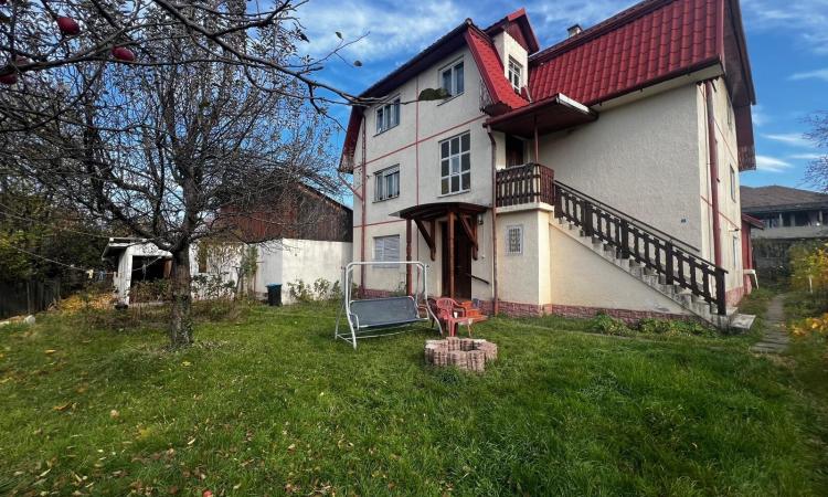 Casă individuală ,P+2 ,teren 565 mp ,Vasile Alecsandri,oportunitate INVESTIȚIE!