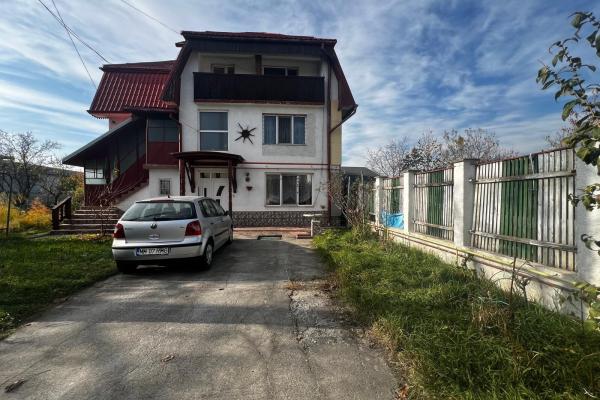 Casă individuală ,P+2 ,teren 565 mp ,Vasile Alecsandri,oportunitate INVESTIȚIE!