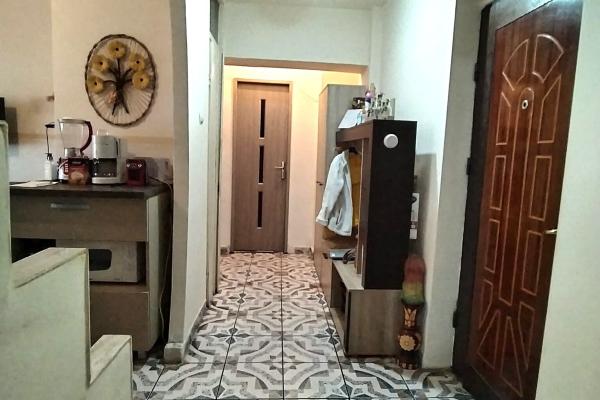 Apartament 2 camere, etaj intermediar cu lift, decomandat, zona Gării!