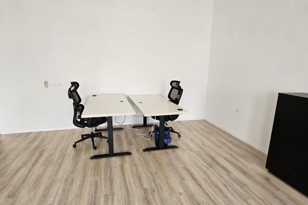Spatii comerciale /birouri Centru Istoric-Log Out