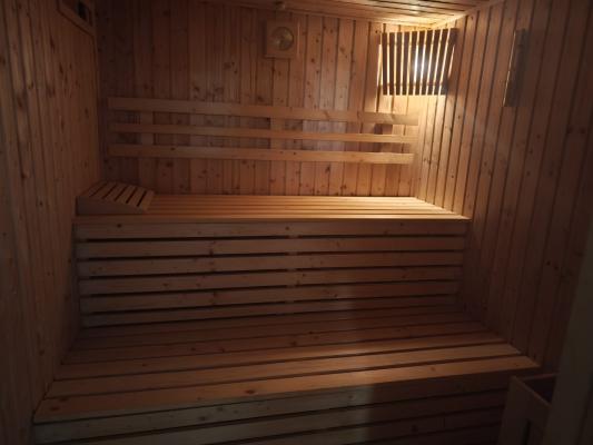 Casă modernă cu piscină, 8 ari teren  – Tăuții-Măgherăuș
