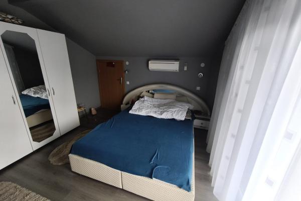 Casă modernă cu piscină, 8 ari teren – Tăuții-Măgherăuș