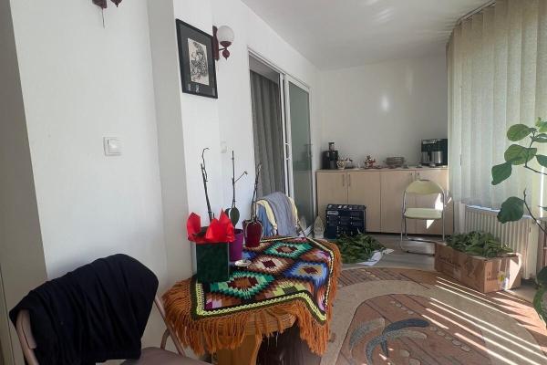 Apartament 3 camere,parter,Regele Ferdinand,pretabil si pentru cabinet medical,spatiu comercial
