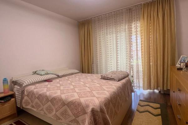 Apartament 3 camere,parter,Regele Ferdinand,pretabil si pentru cabinet medical,spatiu comercial