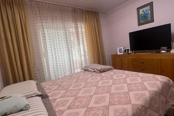 Apartament 3 camere,parter,Regele Ferdinand,pretabil si pentru cabinet medical,spatiu comercial