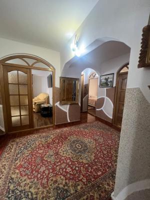 Apartament 3 camere,parter,Regele Ferdinand,pretabil si pentru cabinet medical,spatiu comercial