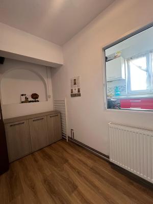 Apartament 2 camere - Republicii intersectia cu b-dul Traian ,Baia Mare